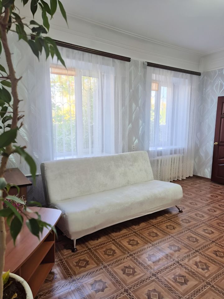 3-к кв. Оренбургская область, Оренбург проезд Коммунаров, 20 (66.2 м²)