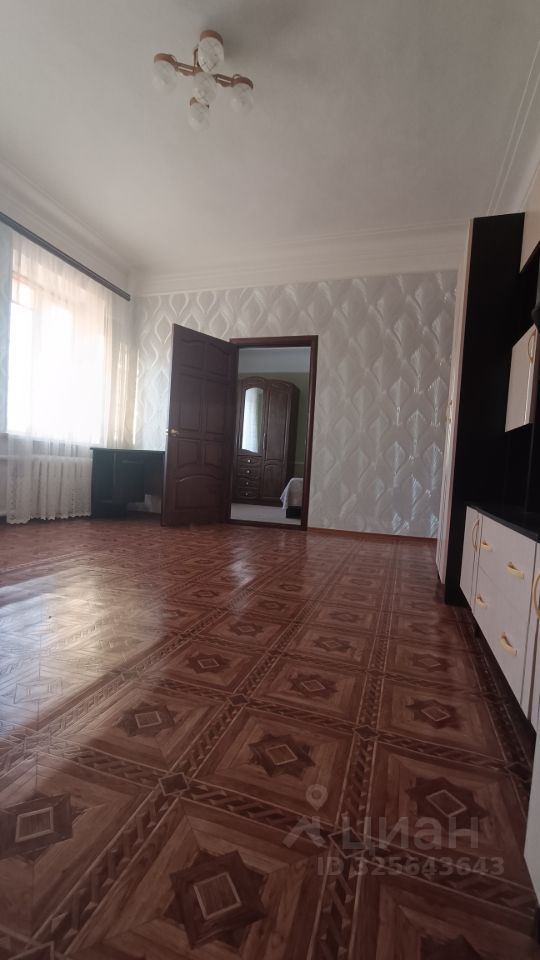 3-к кв. Оренбургская область, Оренбург проезд Коммунаров, 20 (66.2 м²)