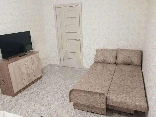 1-к кв. Оренбургская область, Оренбург Салмышская ул., 61 (40.3 м²)