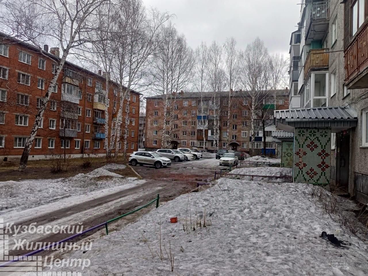 Купить квартиру на улице 50 лет Октября в городе Осинники, продажа квартир  во вторичке и первичке на Циан. Найдено 18 объявлений