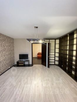 3-комн.кв., 85 м², этаж 4