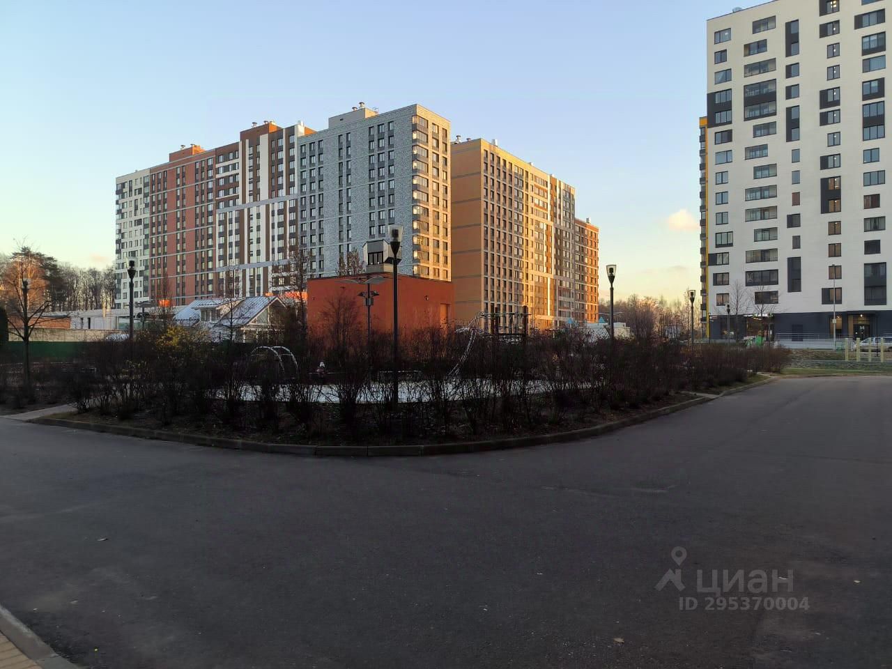 Купить двухкомнатную квартиру 58.2м² ул. Лесная, 18, Московская область ...