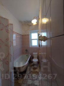 3-комн.кв., 81 м², этаж 3