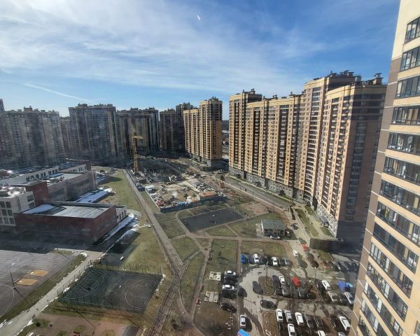 2-комн., 60 м², 21/27 этаж