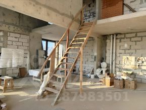 4-комн.кв., 90 м², этаж 3