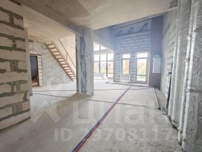 3-комн.кв., 107 м², этаж 3