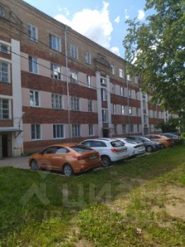 4-комн.кв., 67 м², этаж 3