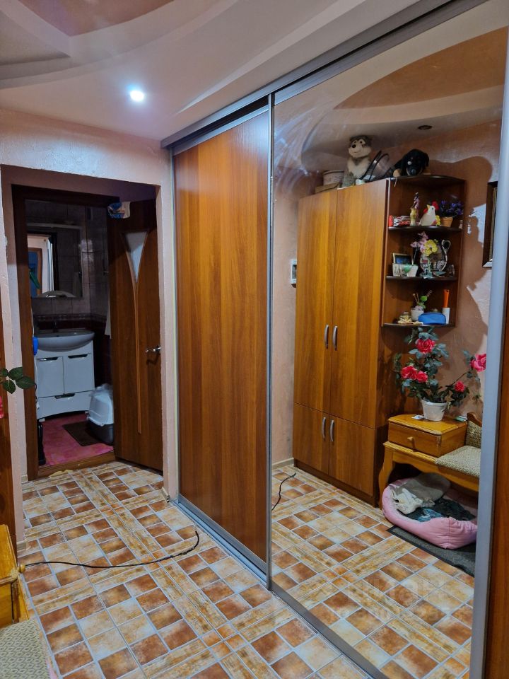 2-к кв. Псковская область, Печоры Индустриальная ул., 3 (42.5 м²)