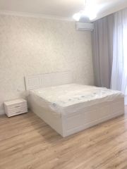 2-комн.кв., 68 м², этаж 14