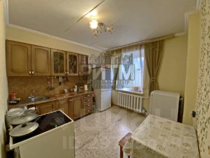 2-комн.кв., 68 м², этаж 3