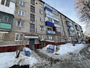 1-комн.кв., 30 м², этаж 3