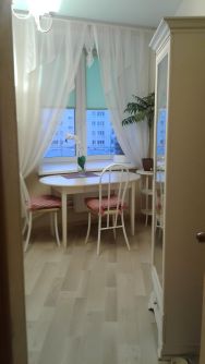 2-комн.кв., 57 м², этаж 4