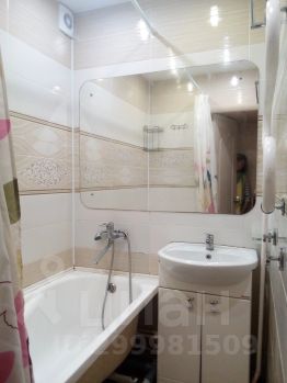 2-комн.кв., 48 м², этаж 3