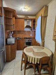 2-комн.кв., 42 м², этаж 3