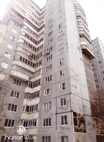 4-комн.кв., 82 м², этаж 1