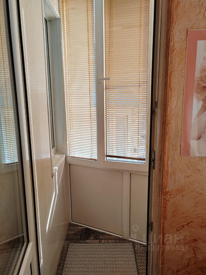 2-к кв. Камчатский край, Петропавловск-Камчатский ул. Виталия Кручины, 7 (54.8 м²)