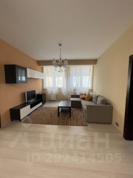 3-комн.кв., 106 м², этаж 3