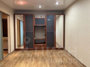 2-комн.кв., 44 м², этаж 3