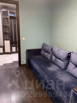 2-комн.кв., 42 м², этаж 3