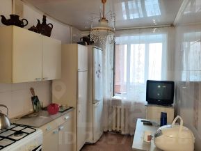 3-комн.кв., 64 м², этаж 4