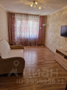 2-комн.кв., 43 м², этаж 4