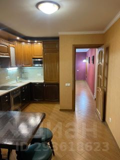 2-комн.кв., 70 м², этаж 13