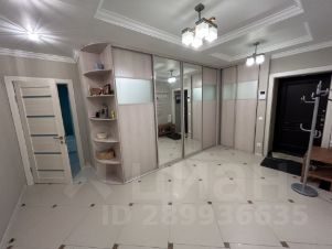 2-комн.кв., 77 м², этаж 12