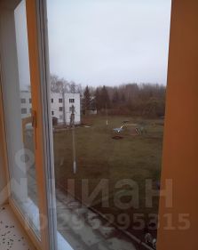 1-комн.кв., 37 м², этаж 3