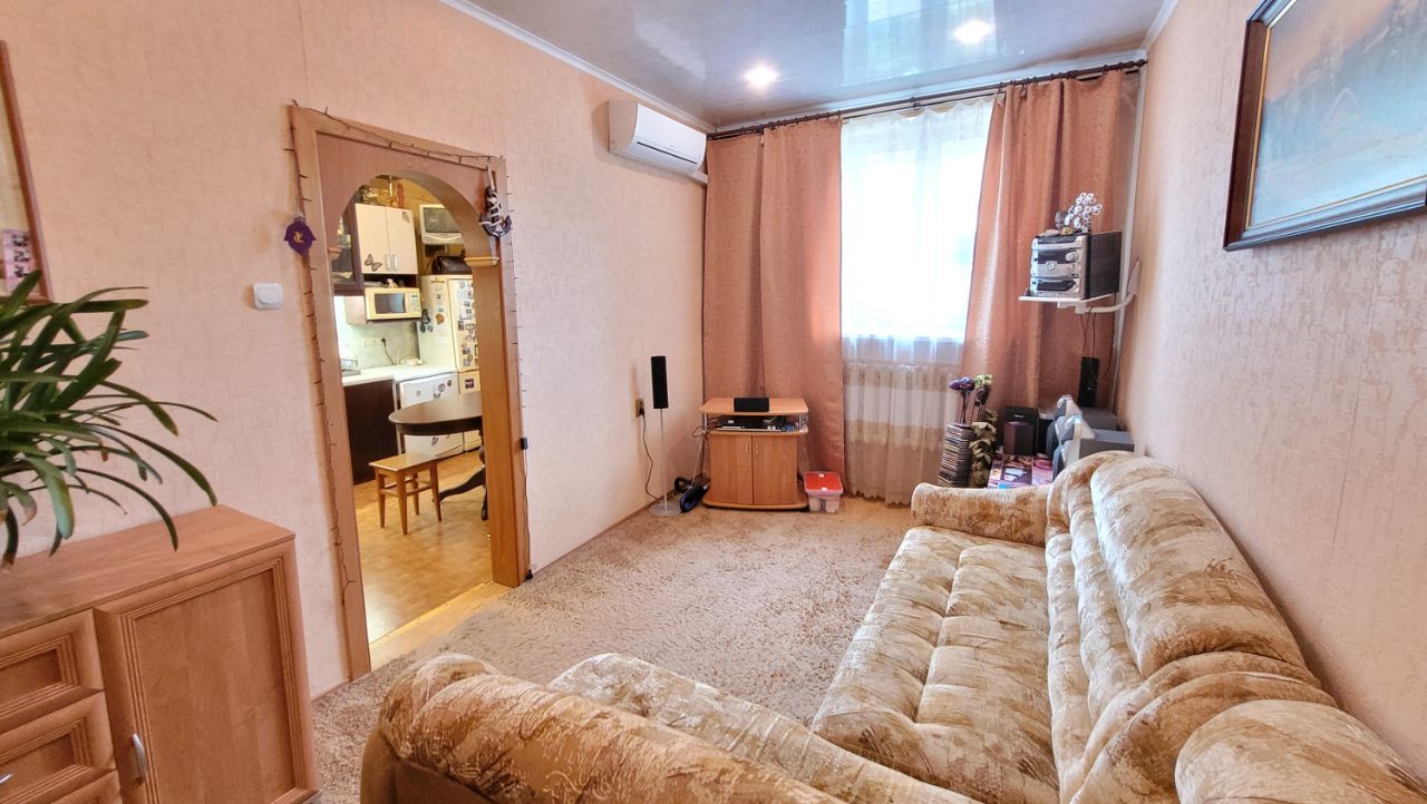 3-комн. кв., р-н Колпинский, Санкт-Петербург