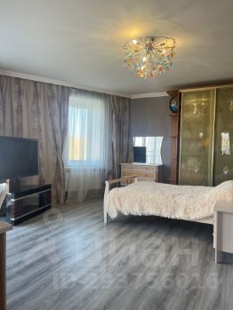 3-комн.кв., 90 м², этаж 2