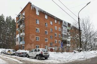 2-комн.кв., 42 м², этаж 3