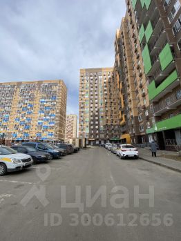 1-комн.кв., 35 м², этаж 10