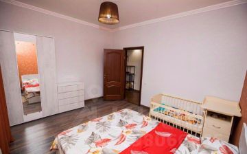 3-комн.кв., 72 м², этаж 1