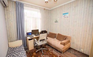 3-комн.кв., 72 м², этаж 1