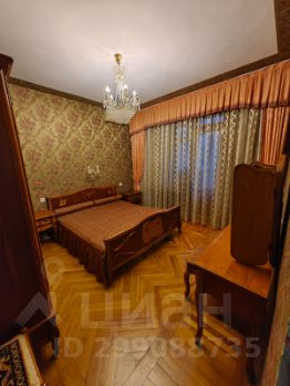 3-комн.кв., 70 м², этаж 4