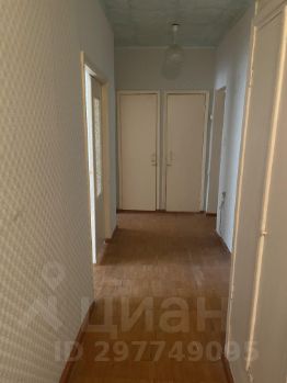 3-комн.кв., 69 м², этаж 3