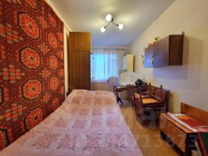 4-комн.кв., 80 м², этаж 3