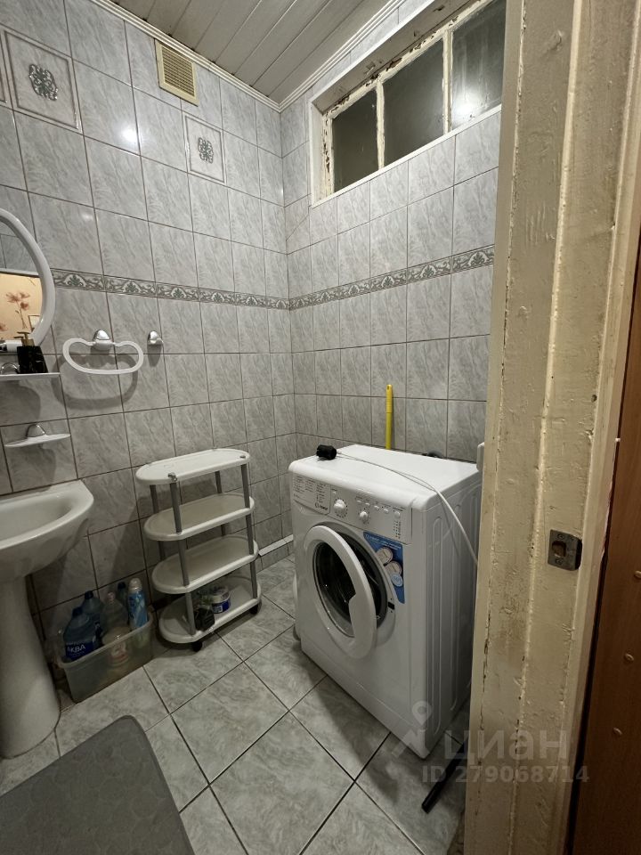 2-к кв. Псковская область, Псков Октябрьский просп., 15 (56.0 м²)