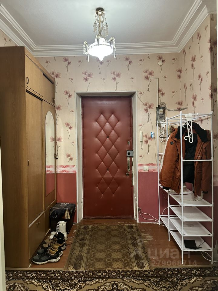 2-к кв. Псковская область, Псков Октябрьский просп., 15 (56.0 м²)