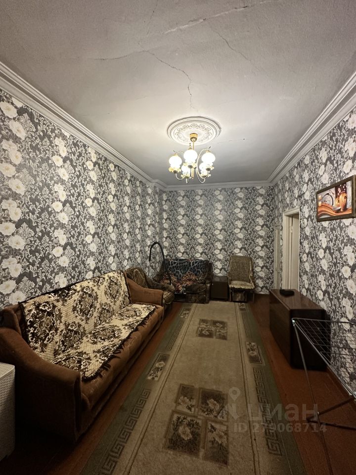 2-к кв. Псковская область, Псков Октябрьский просп., 15 (56.0 м²)