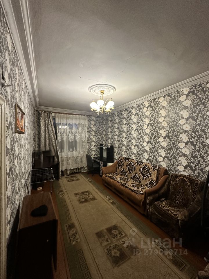 2-к кв. Псковская область, Псков Октябрьский просп., 15 (56.0 м²)