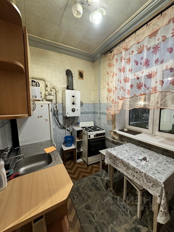 2-к кв. Псковская область, Псков Октябрьский просп., 15 (56.0 м²)