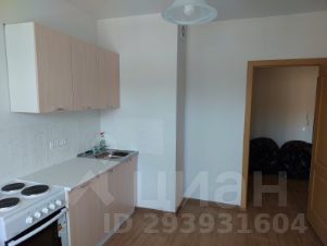 1-комн.кв., 38 м², этаж 3