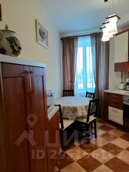 3-комн.кв., 95 м², этаж 4