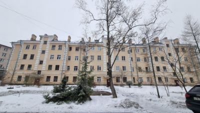 4-комн.кв., 92 м², этаж 3