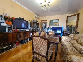 3-комн.кв., 63 м², этаж 3