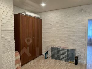 2-комн.кв., 80 м², этаж 2