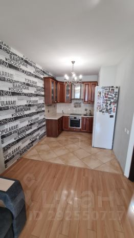 2-комн.кв., 54 м², этаж 10