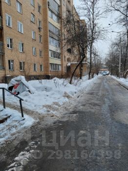 3-комн.кв., 64 м², этаж 1