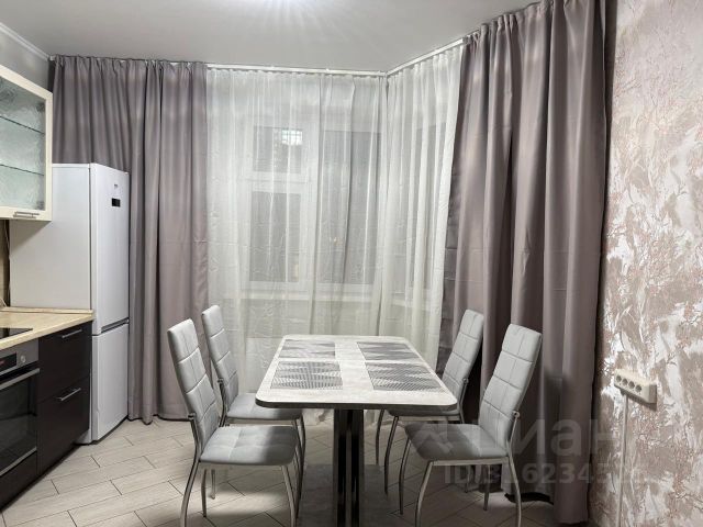 3-комн., 75,8 м², 3/27 этаж
